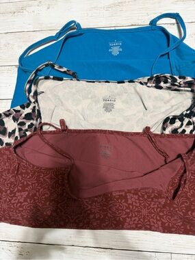 Torrid  3 Slim Strap Camis — Blue, Leopard, Mauve Size 2